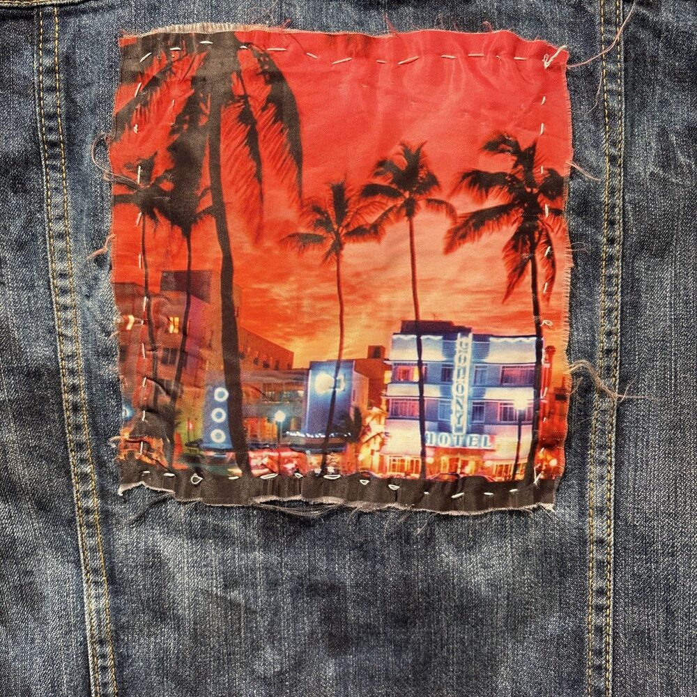 Jean Jacket Hand Painted Embellished Miami Cityscape Pocket One of A Kind - Picture 8 of 16